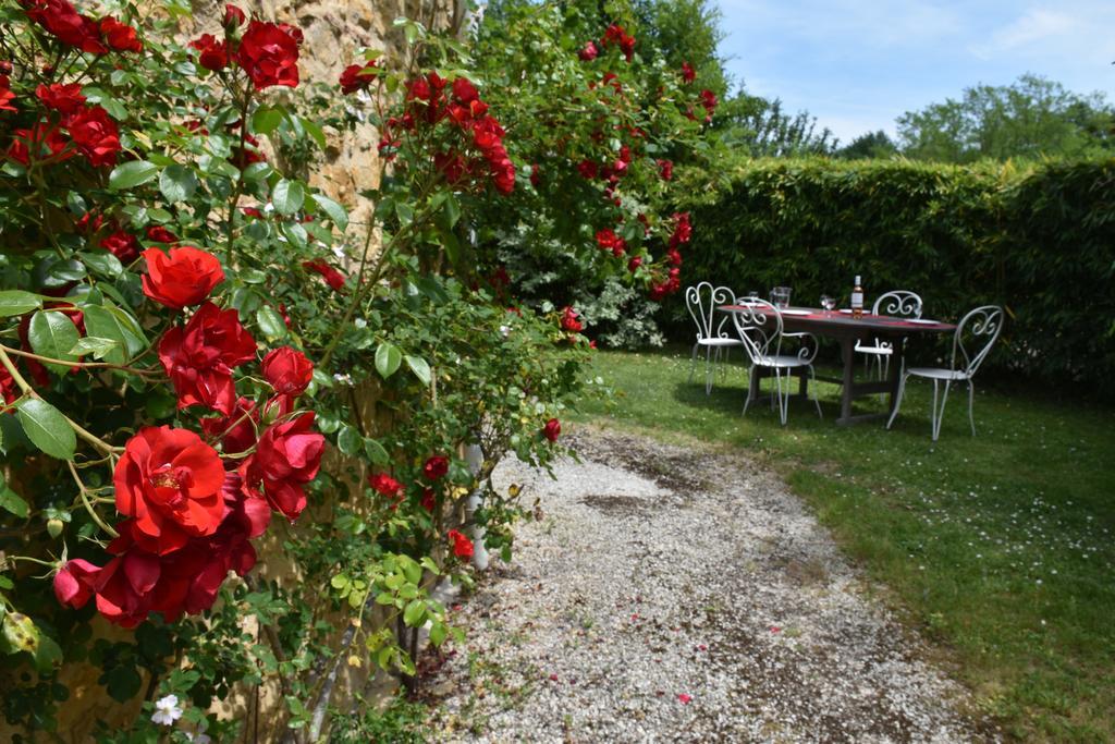 Du Vert & Du Bon Air - Linge Maison Inclus - Parking Prive Gratuit - Centre Ville Bergerac 10Mn - Domaine Bellevue Cottage En Perigord Lembras Exterior foto